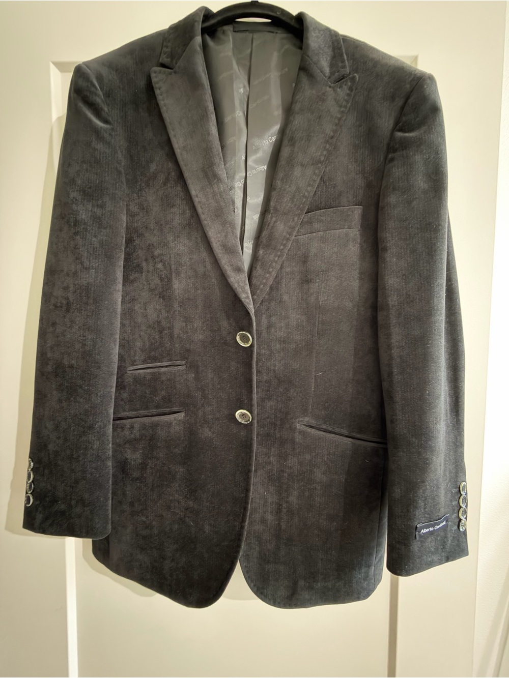 Men's Gray Velvet Blazer - Classic Single-Breasted Sport Coat